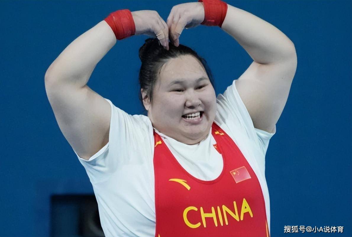 奥运冠军李雯雯晒莎头视频被骂崩溃!深夜4点回应,孙颖莎表态!