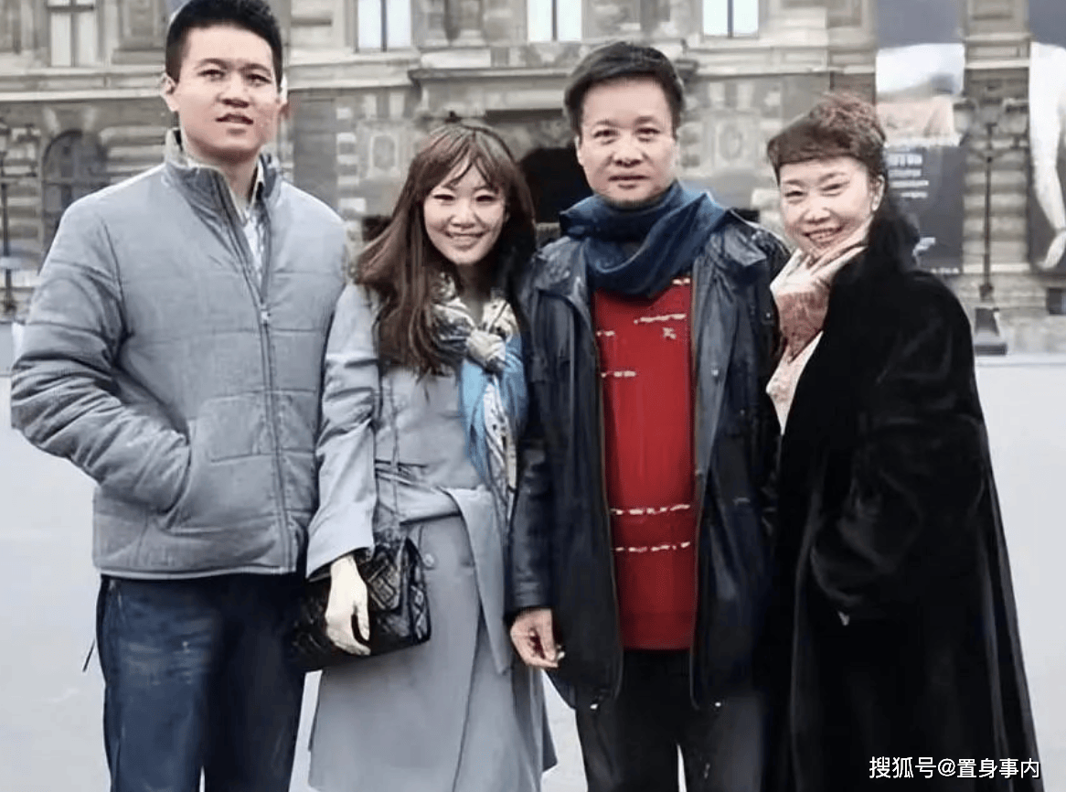 阎维文:娶15岁爱上的姑娘,陪妻子抗癌35年,他才是深情的男人_刘卫星