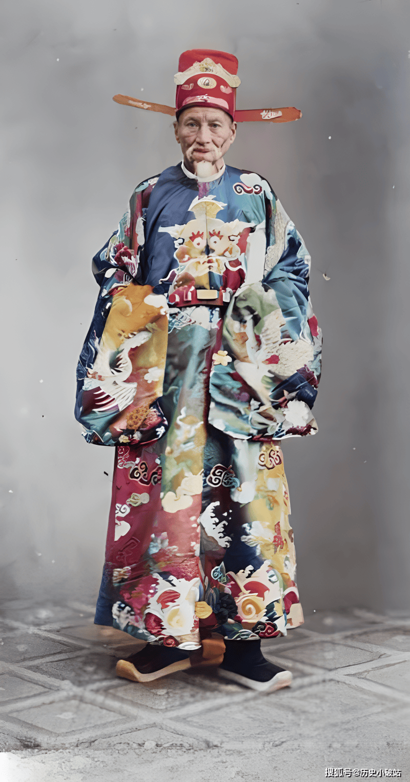 中华风韵,越南演绎:一组清朝时期越南官员服饰