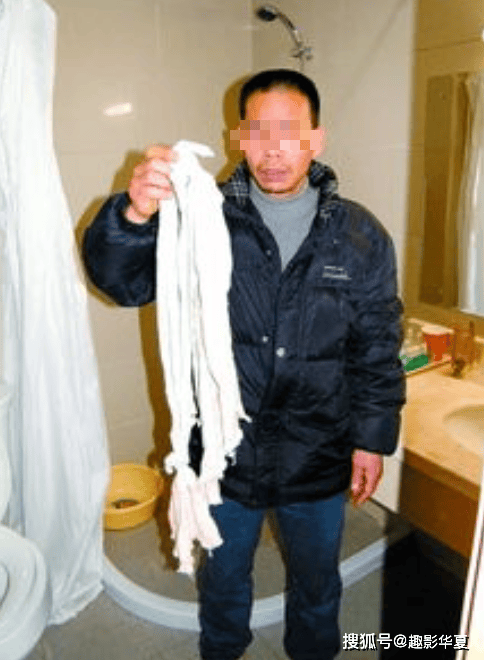 “带母上学”研究生杨元元,在宿舍自缢:没人甘愿被脐带拴一辈子_搜狐网