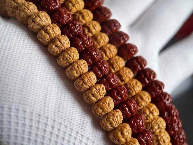 文玩堂：刑天深沟大梅花金刚菩提24+mm 仏像】勢至菩薩 - 純金製 ケース付き | 日本の手技,純金製御仏像