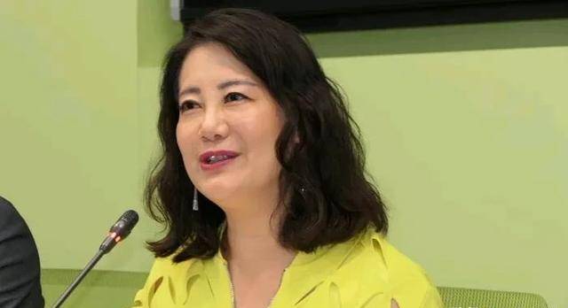 绿媒指徐巧芯参与其中!吴思瑶露出马脚