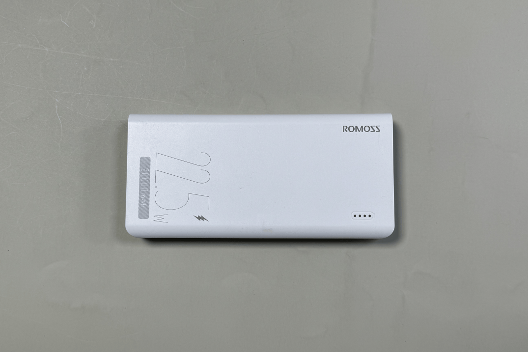 哪款充电宝口碑和质量好?全方位实测磁吸充电宝,到底哪家强?