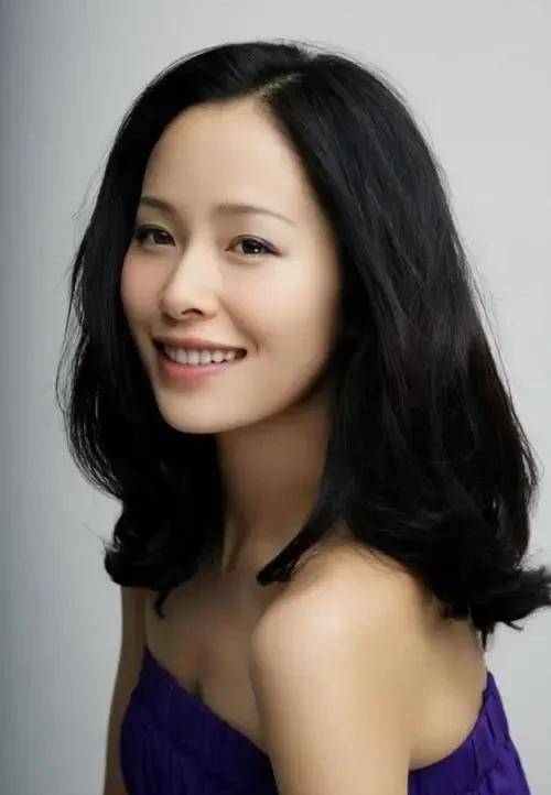 江一燕:娱乐圈的隐秘才女,多才多艺背后的非凡人生