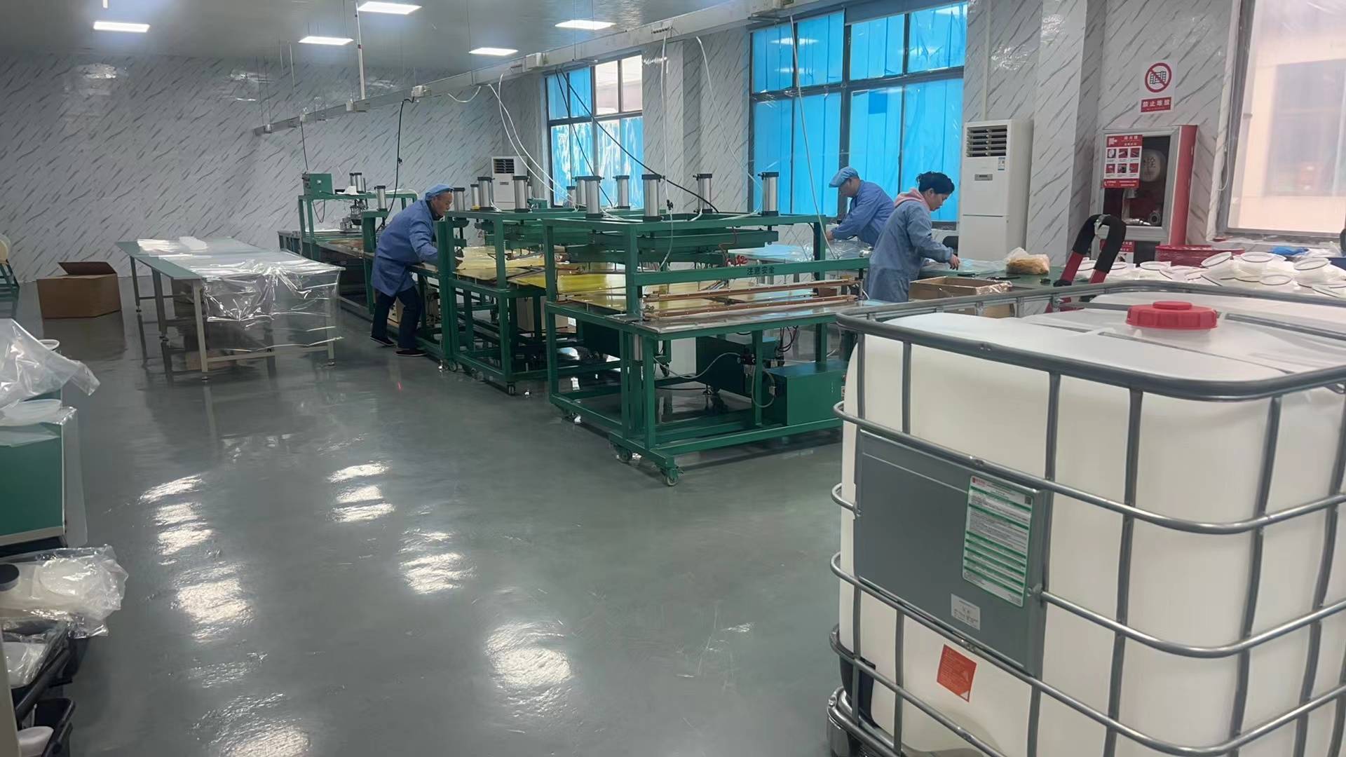 上海亦聚塑胶有限公司:创新引领,绿色赋能,打造高品质包装解决方案