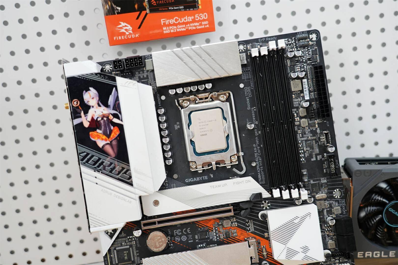 技嘉硬件赋能开学季，为学子们的未来插上科技的翅膀！