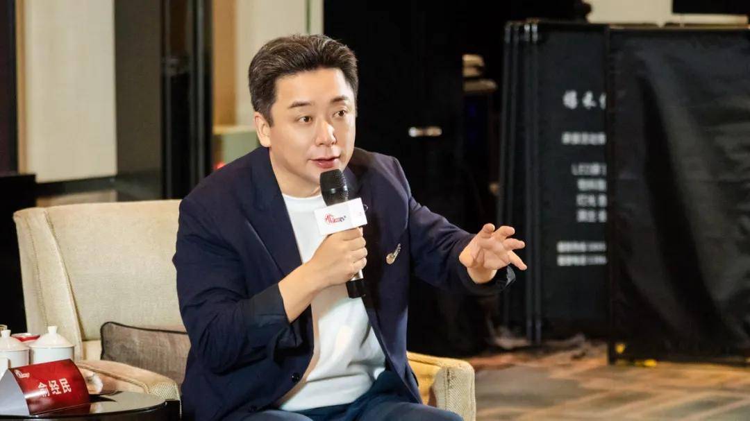 进淄赶烤，遇见年轻人的第一台轿跑