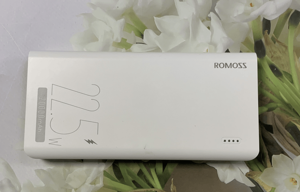 充电宝哪个牌子好用？2024性价比高充电宝推荐！省钱又实用 ！