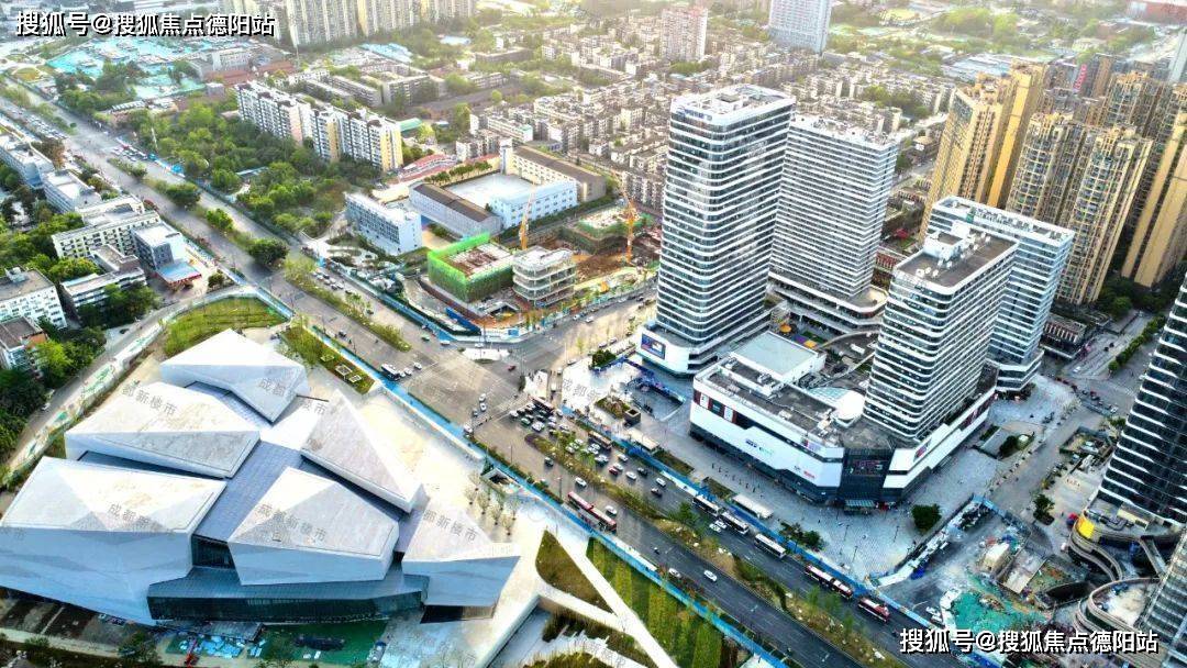 2024年成都【电建德商·泷悦天玺】怎么样？售楼中心/详情/地址电话/预约看房_公园_城市_高层