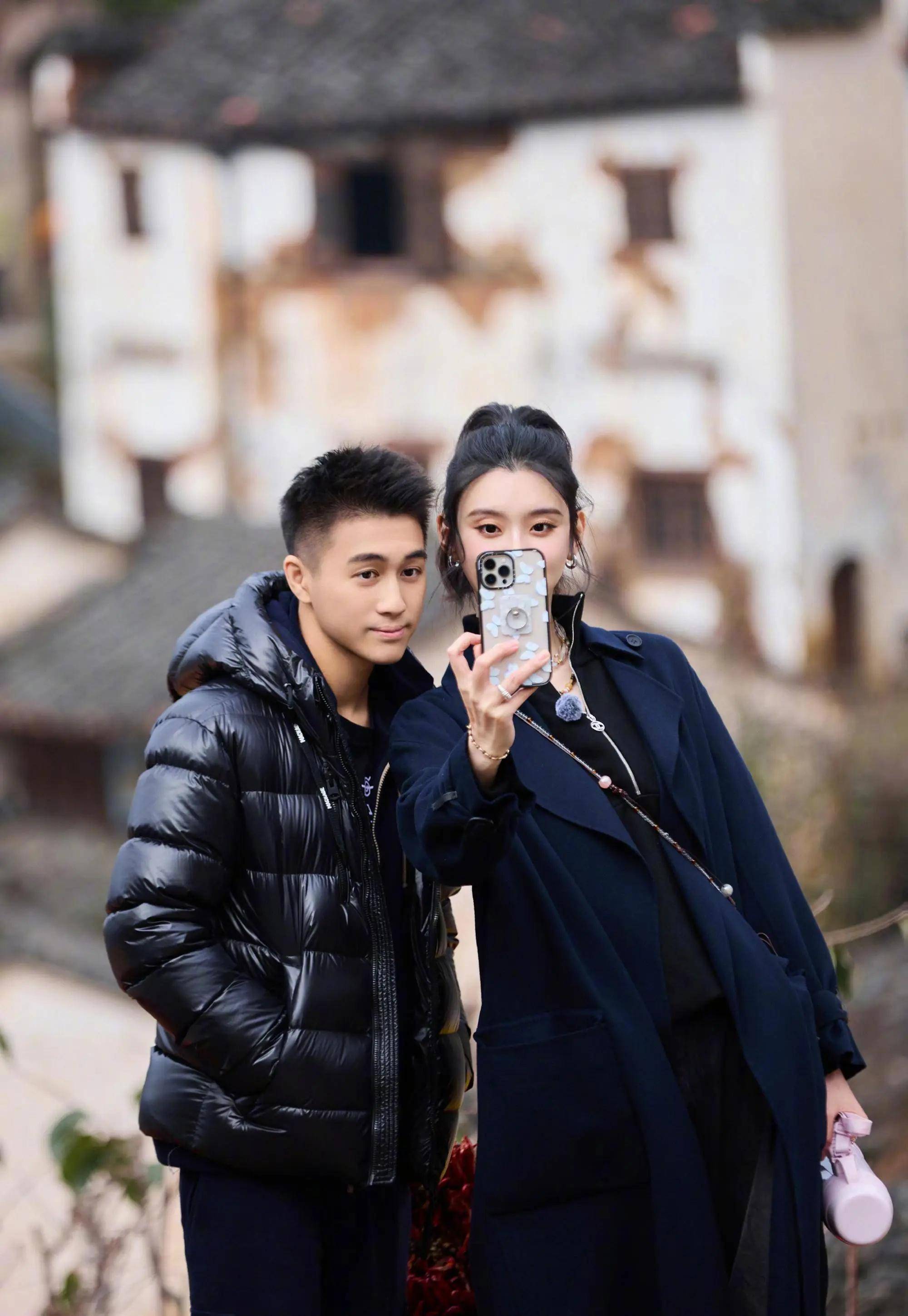 奚梦瑶堪称嫁入豪门最佳典范,婆婆陪吃路边摊,老公带娃!