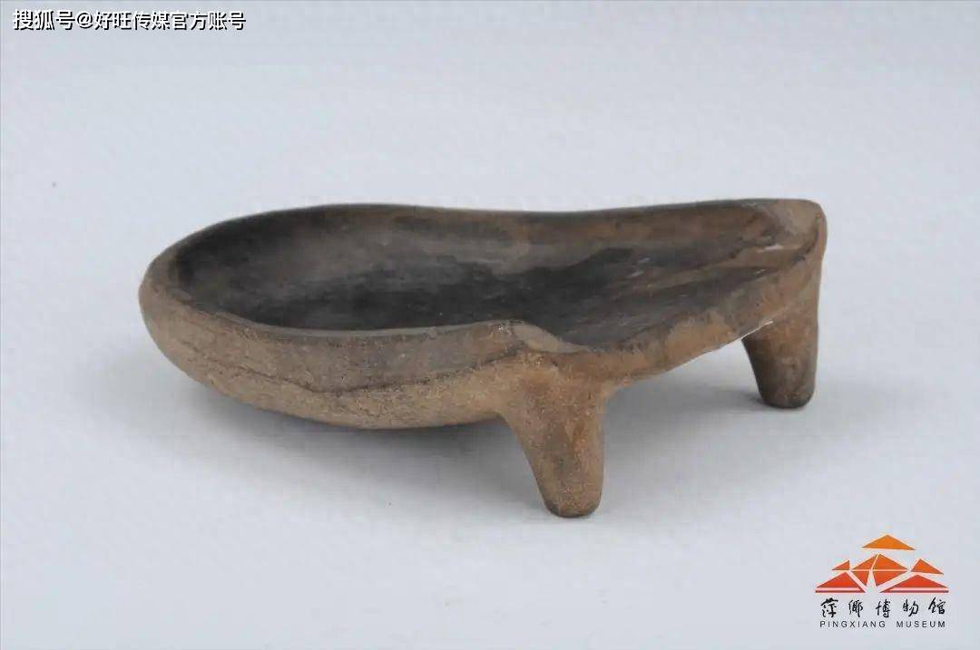 文博中国· 江西萍乡博物馆藏砚_墨池_文具_cm