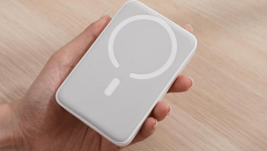 倍思、公牛、西圣充电宝好用吗?测评PK 谁是性价比之王!