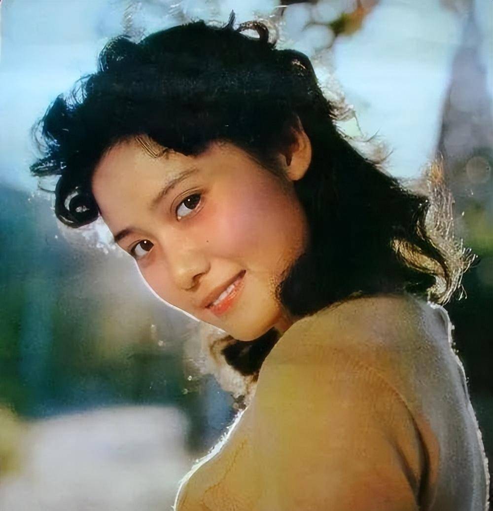 演员张力维:当初嫁给导演王珈,婚后生一子,如今她还好吗?