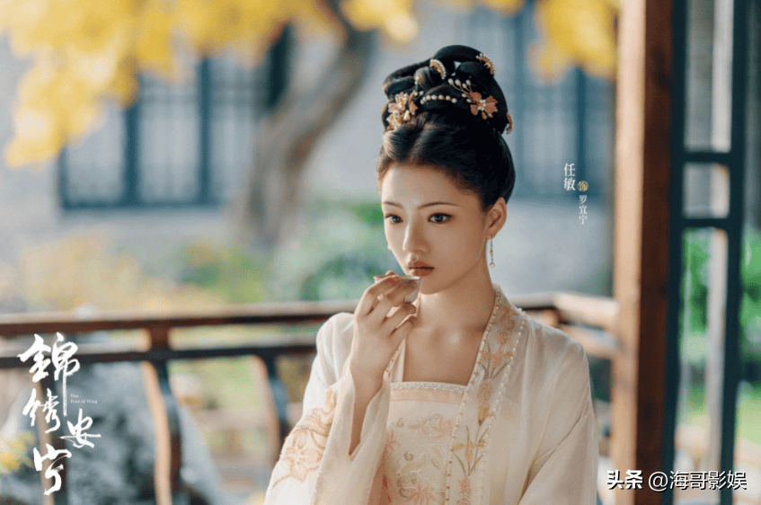 任敏新剧搭档张晚意剧照美翻,预告曝光却鼻大脸肿现原形,网友傻眼_锦绣_模样_古装