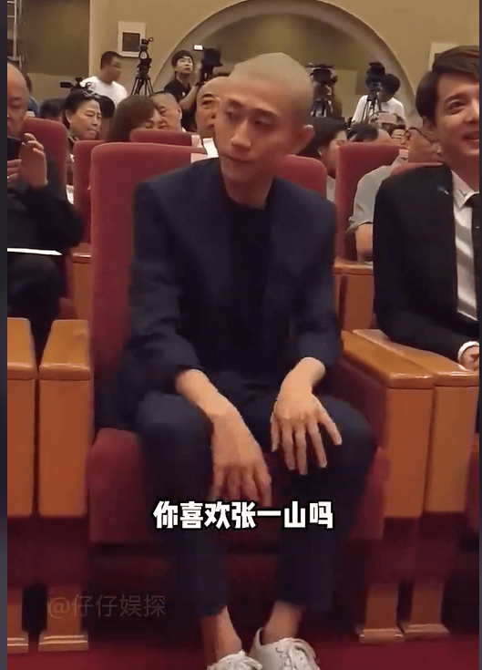 张一山背景大揭秘,除了姑姑是韩红以外,亲生父亲身份更是了不得