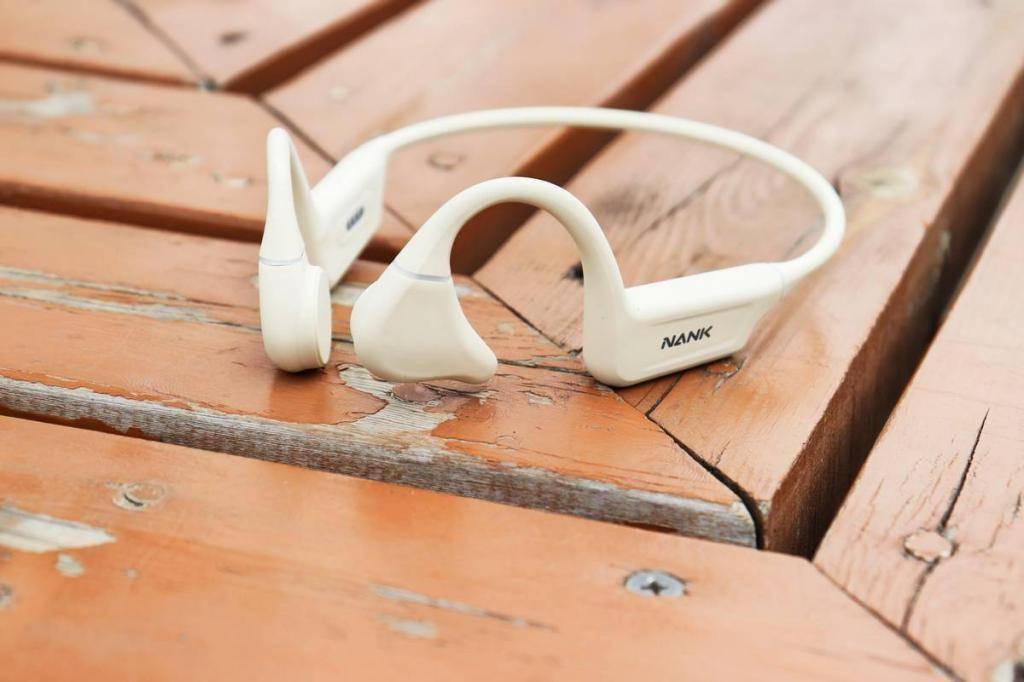 骨传导耳机哪个品牌好?2024年五大热门精选骨传导耳机推荐