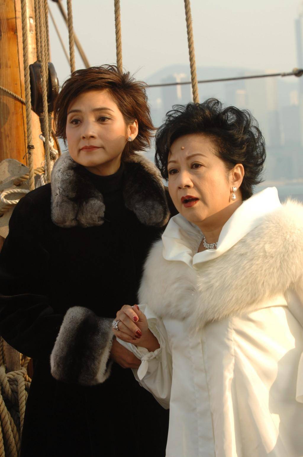 这也让一些年轻人,更加清楚地认识到了戚美珍.