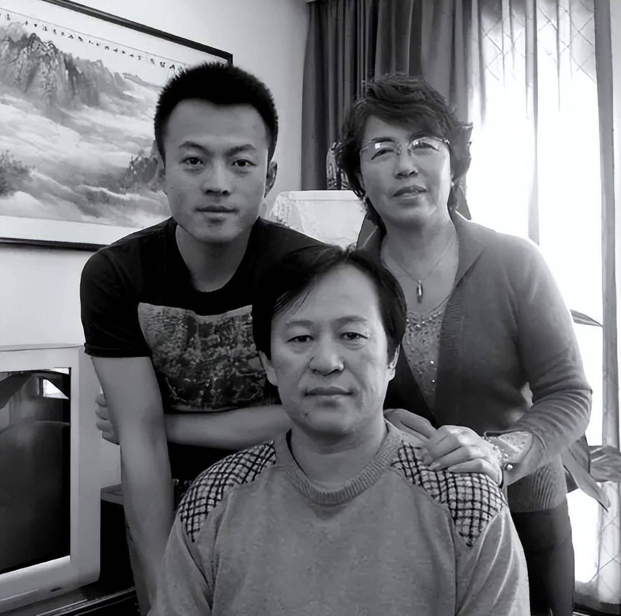 演员林家川:父亲是金牌编剧,老婆是演员,他却甘愿从龙套做起!