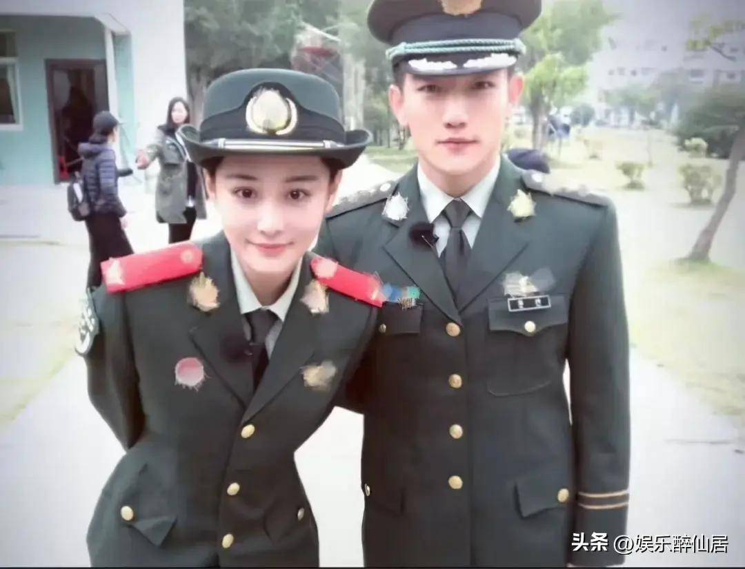 网友:果然她快抑郁了_何捷_压力_因为