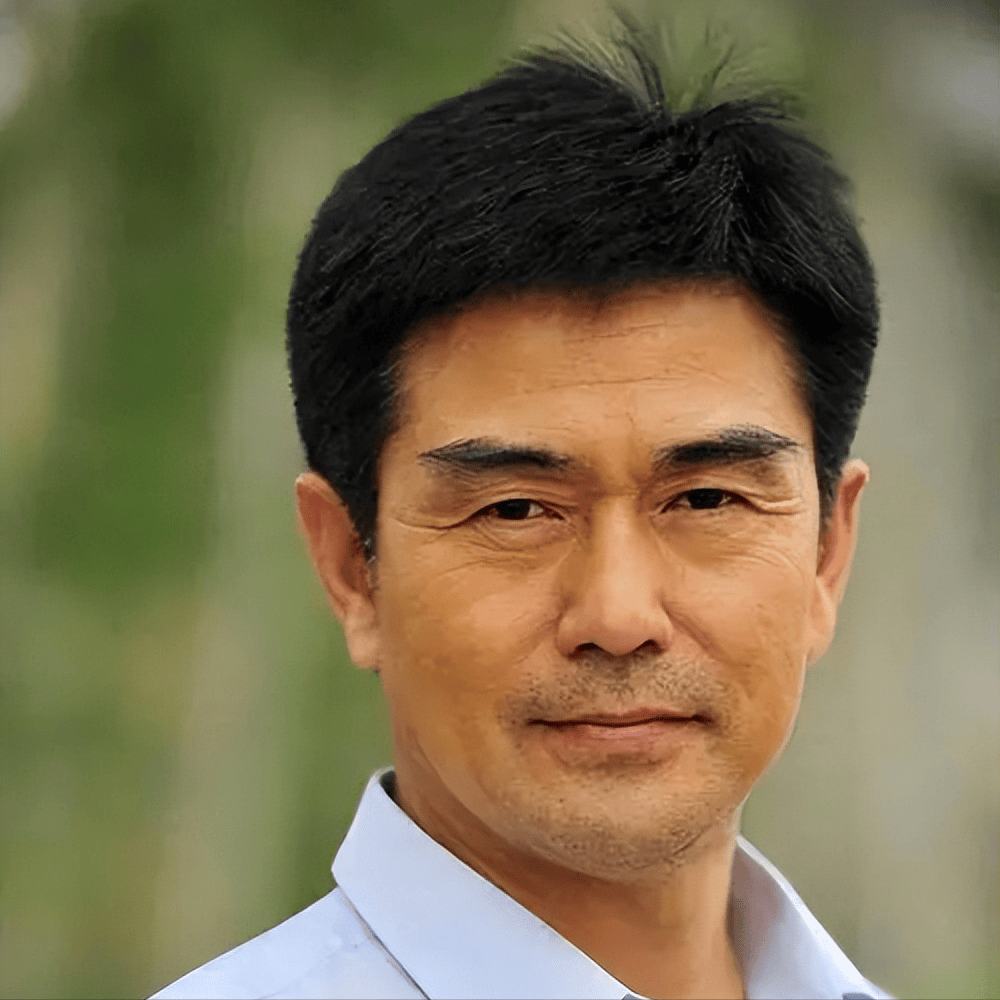 户"姚刚:一生无妻无子,如今53岁在千万豪宅一个人住_时候_生活_孩子