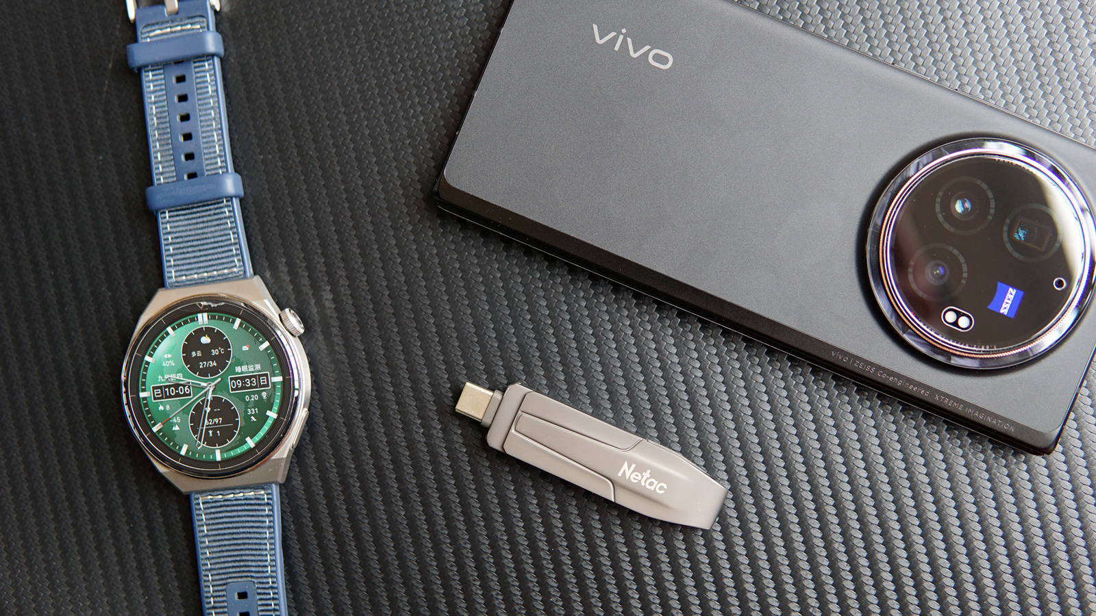 多场景应用下的速度与激情，朗科（Netac）1TB USB3.2 超疾速固态U盘！