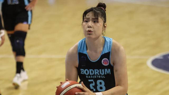 李月汝状态回暖,应成为女篮新一姐?