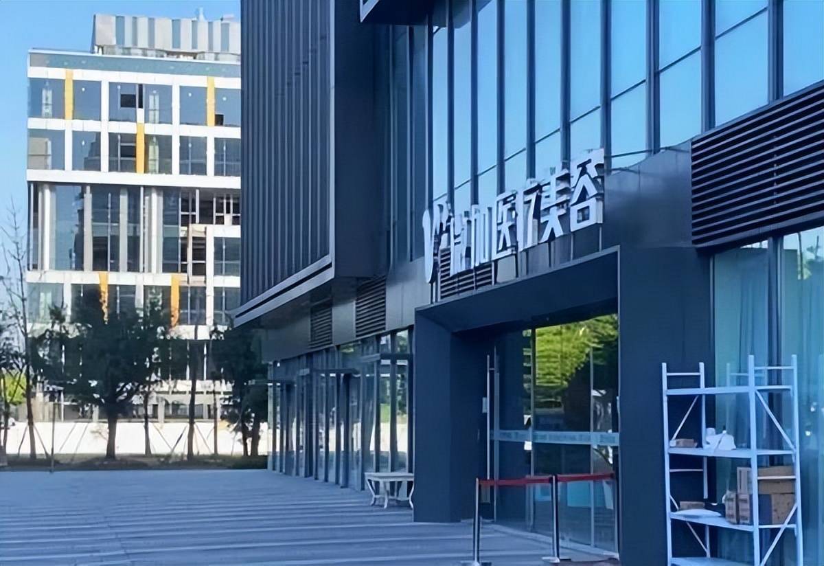 鼻子做歪投诉多 上海芙若拉医疗美容曾涉百万医