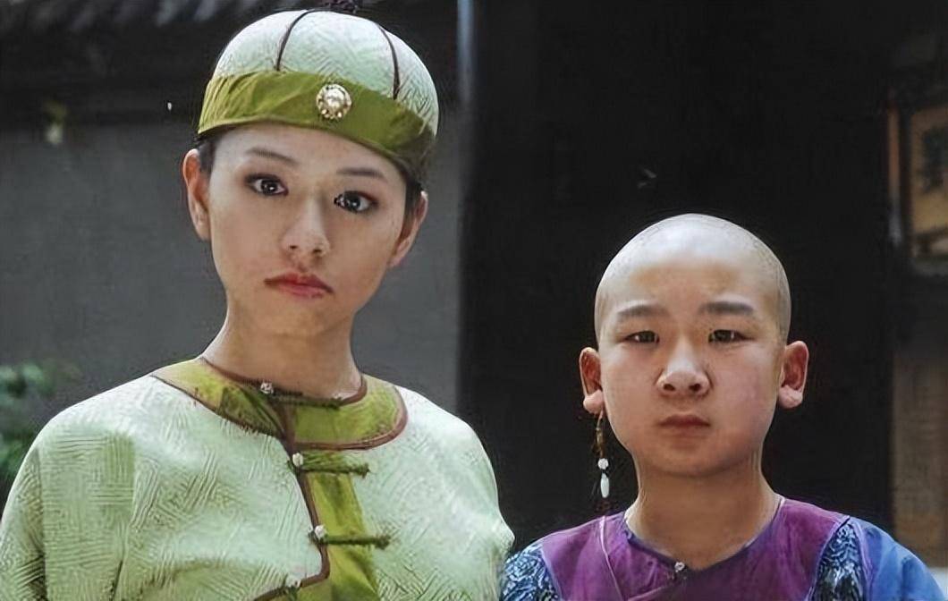 "鬼马童星"谢昀杉,6岁出道即巅峰13岁连登3次春晚,今现状如何