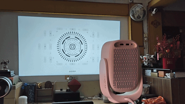 百元投影新标杆,亮度秒杀千元机,哈趣Q1云台投影仪值得拥有