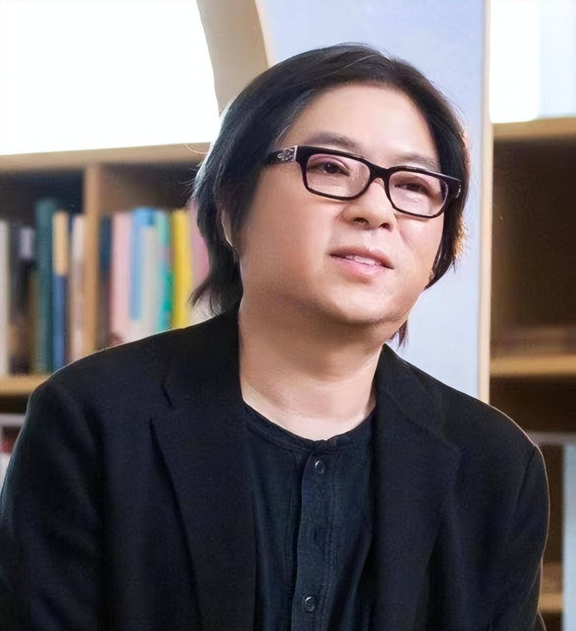 "出轨成瘾,捧日亲美,卖国求荣"的才子高晓松,终于付出了代价_沈欢