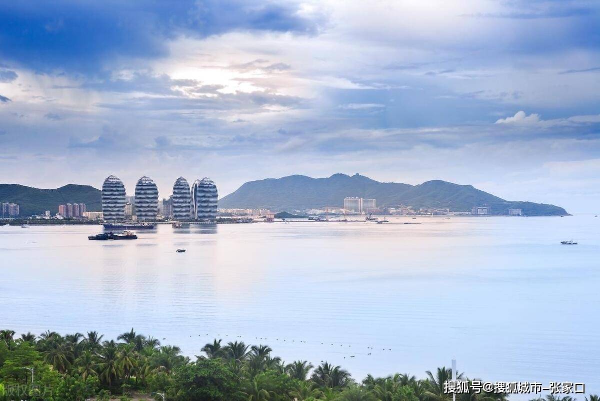 跟团去三亚旅游5天要1000元左右,三亚旅游玩几天最好_前往_行程_世界