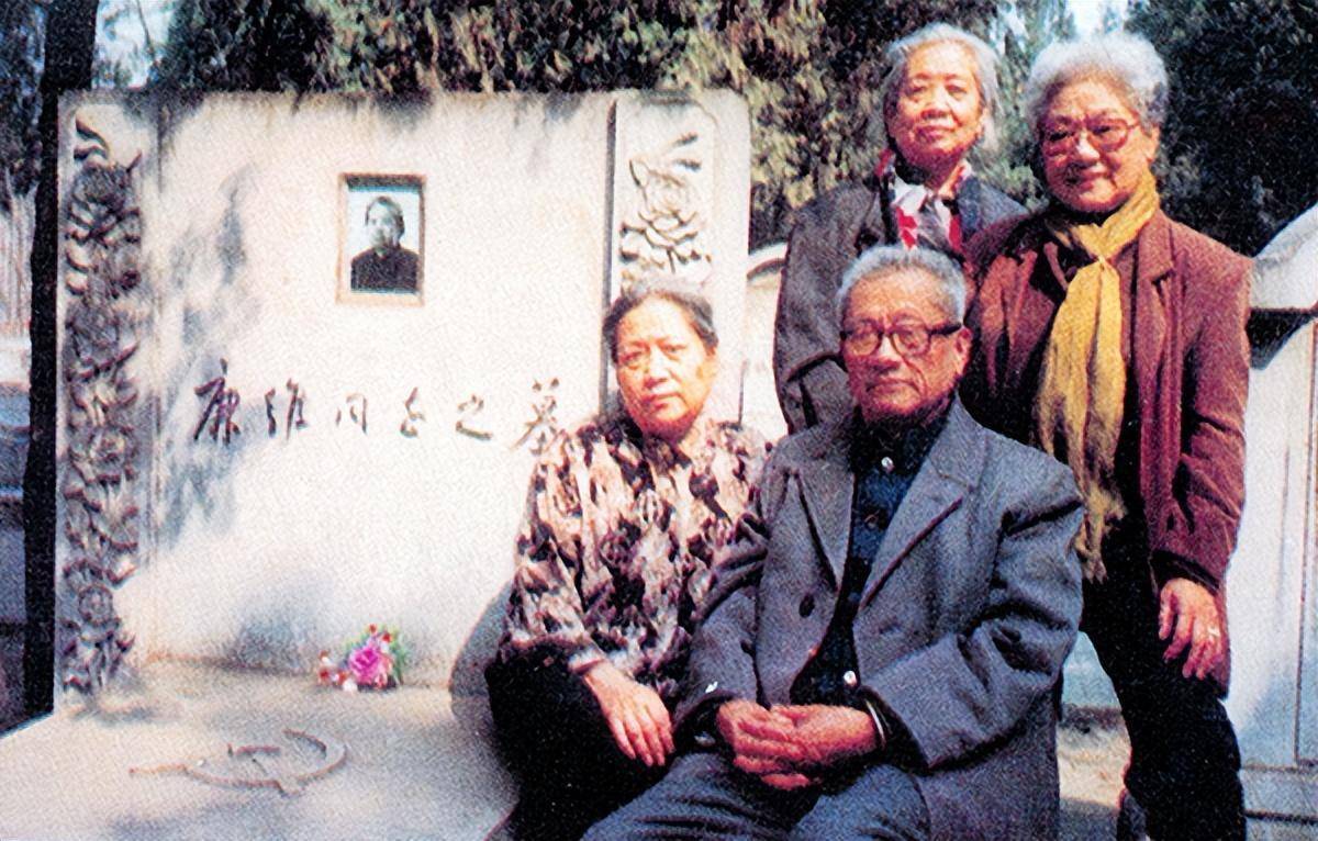 张瑞芳:一婚嫁导演,二婚嫁演员,三婚嫁编剧,一生未育高龄离世