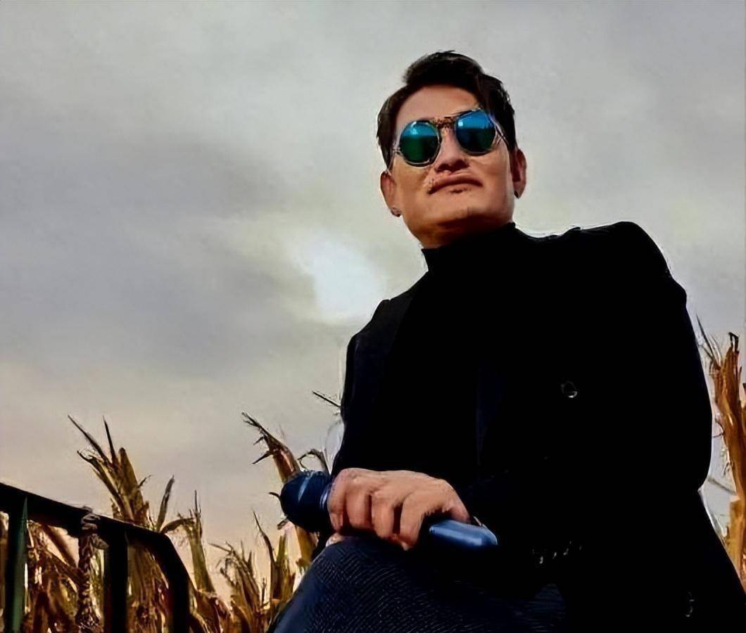 朱之文歌曲(朱之文歌曲绿色军衣)