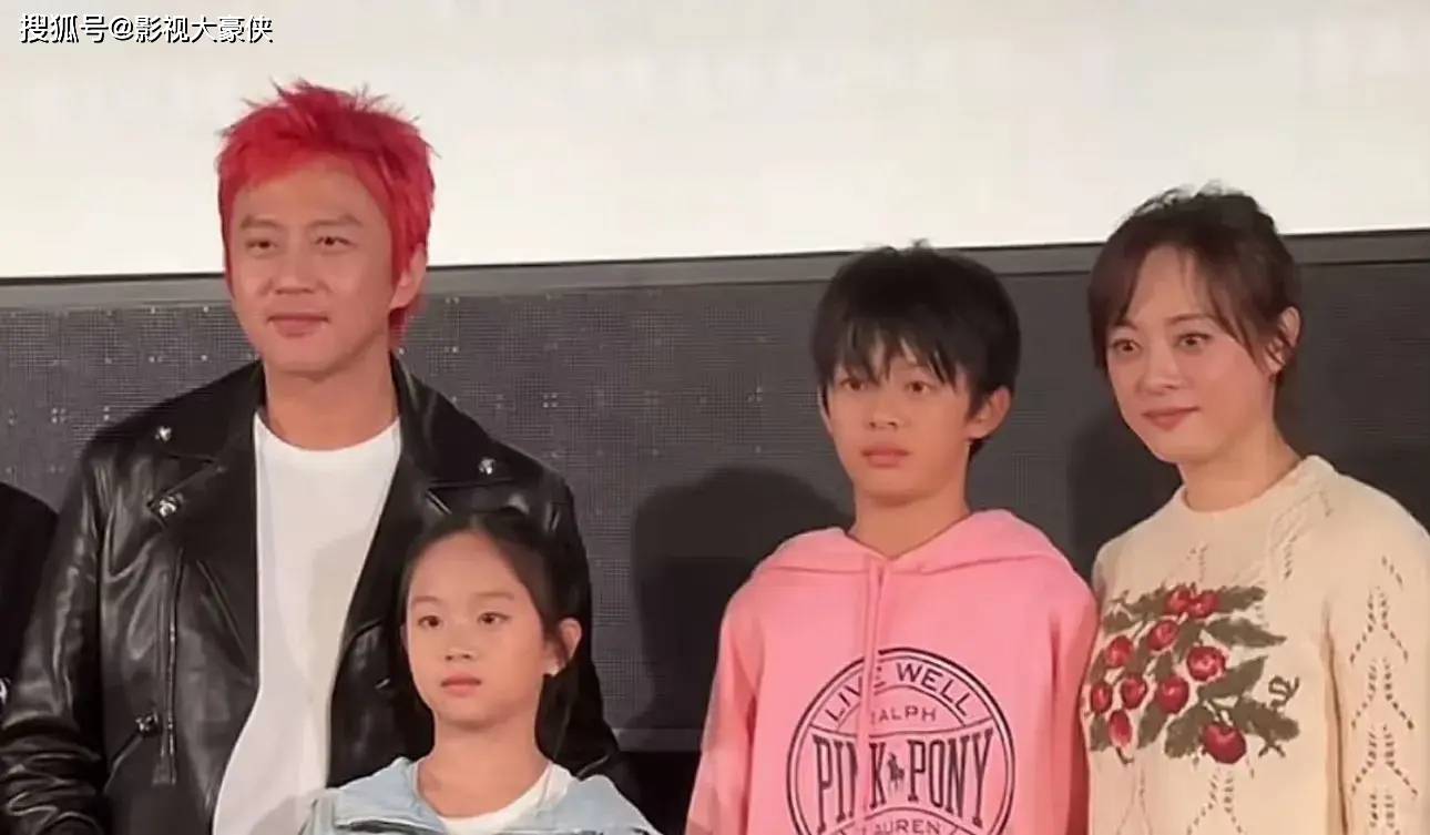 邓超孙俪合体撒糖,等等小花颜值逆天网友直呼"未来之星"!