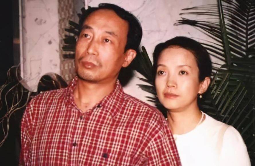 孙海英娶三婚吕丽萍,替张丰毅养儿子,把爱给了继子