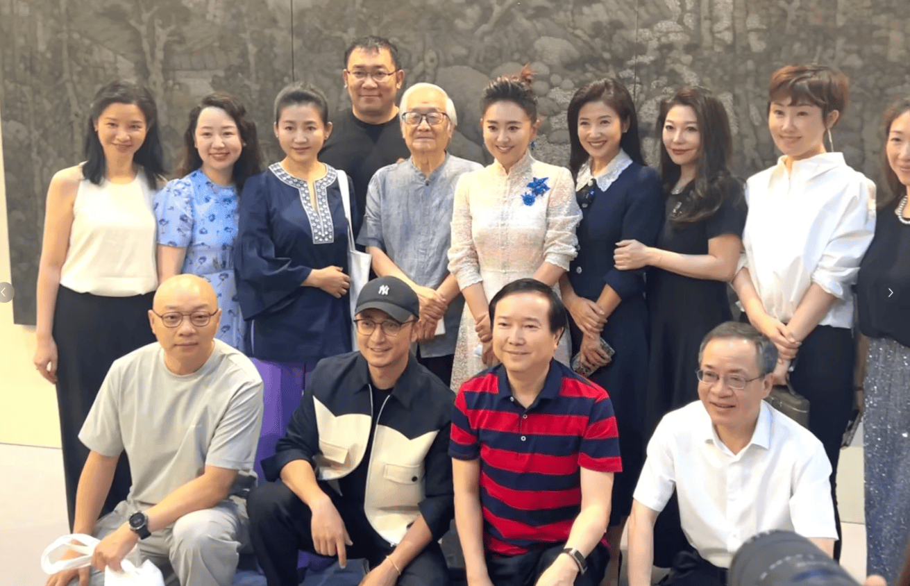 王小丫:从央视一姐到无儿无女的落寞人生,56岁决定余生好好走_吕成功
