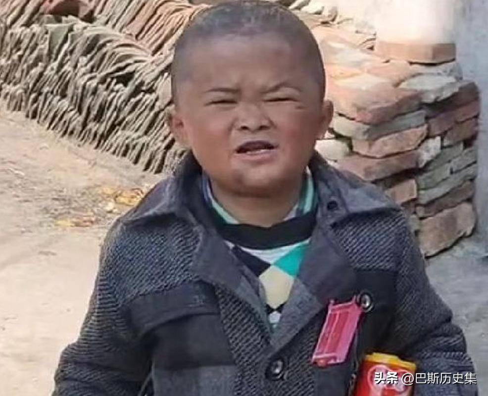 9年前，那个酷似“马云”的江西7岁小男孩范小勤，如今怎么样了？范家发生活刘长江 