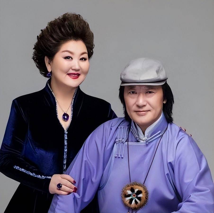 爸爸不幸离世,女儿嫁韩国生子,留母亲孤独一人_布仁巴雅尔_首歌_春晚