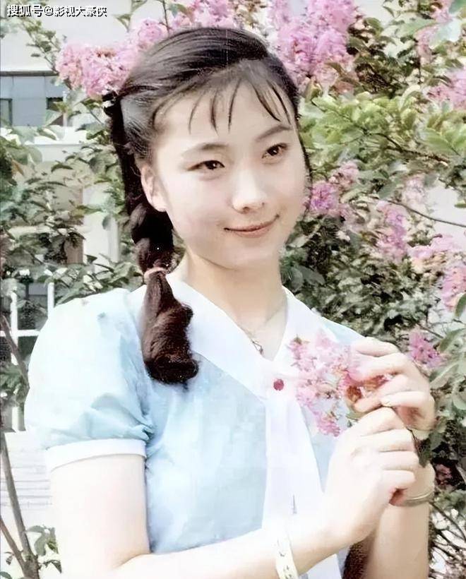 难过!87版《红楼梦》薛宝钗扮演者张莉曝鸳鸯郑铮病重,才57岁