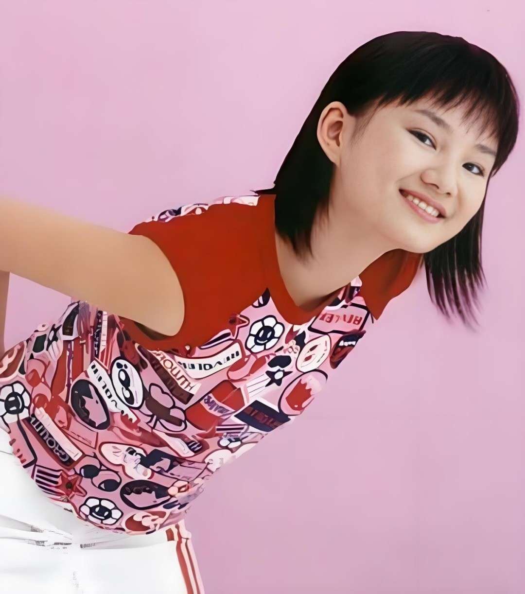 39岁馨子出道即偶像剧女主20年后却被嘲糊到无戏可拍