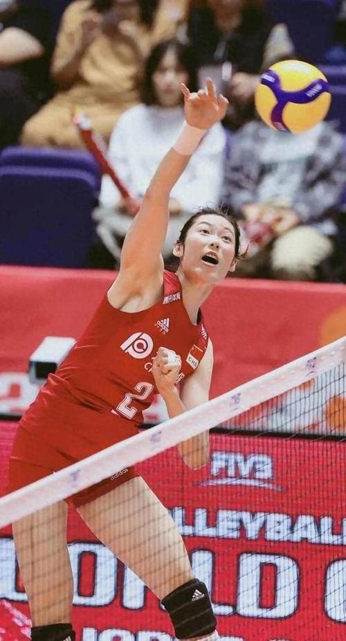 朱婷一传防守出色进攻加强,已填补科内唯一缺陷!球队已无敌