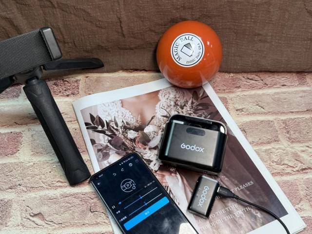 大疆领夹麦和猛犸领夹麦哪个好?西圣、神牛和猛玛麦克风火热PK