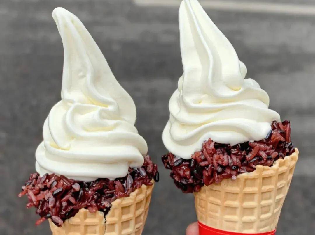 探索血糯米冰淇淋的温暖魅力