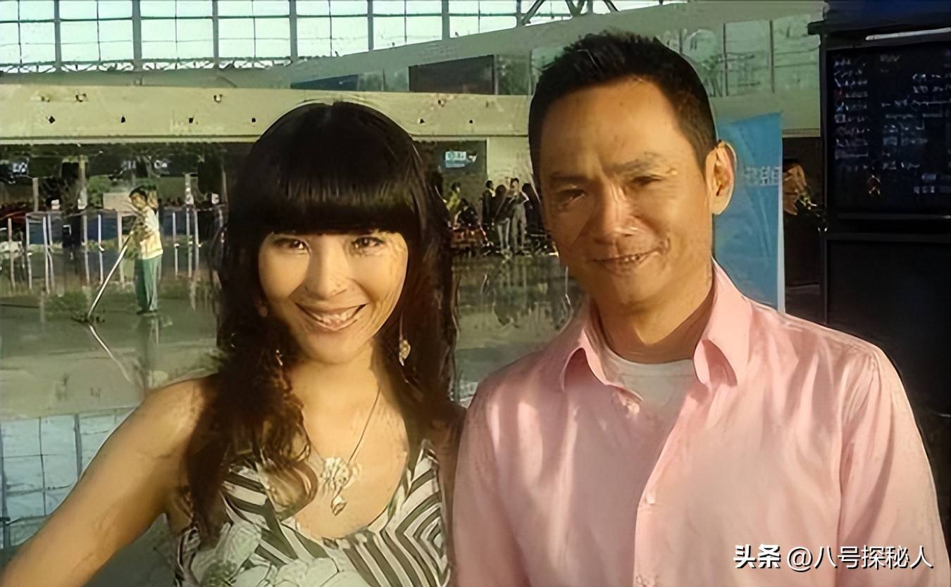 果靖霖_佟欣_妻子