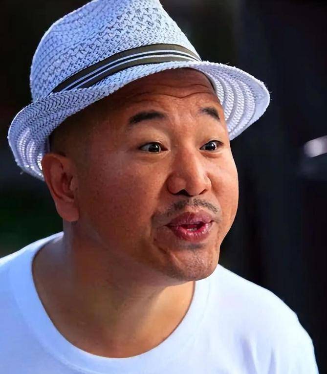刘能王小利:对李琳一见钟情,相爱24年零绯闻,如今儿子却成心病