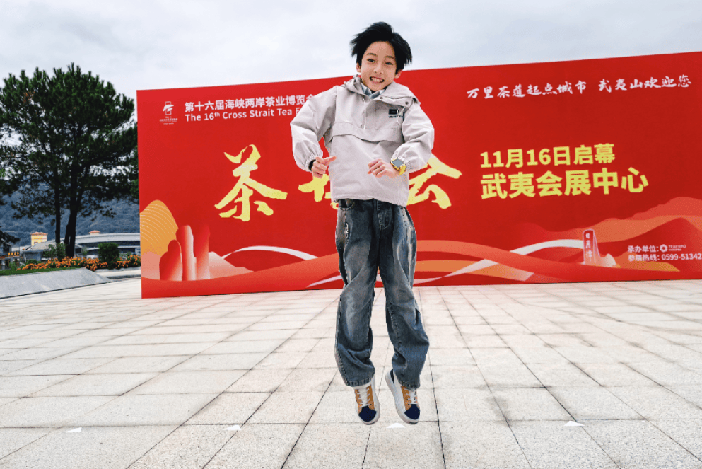 小巷人家少年吴军郭博弈与温岭长屿中学校歌