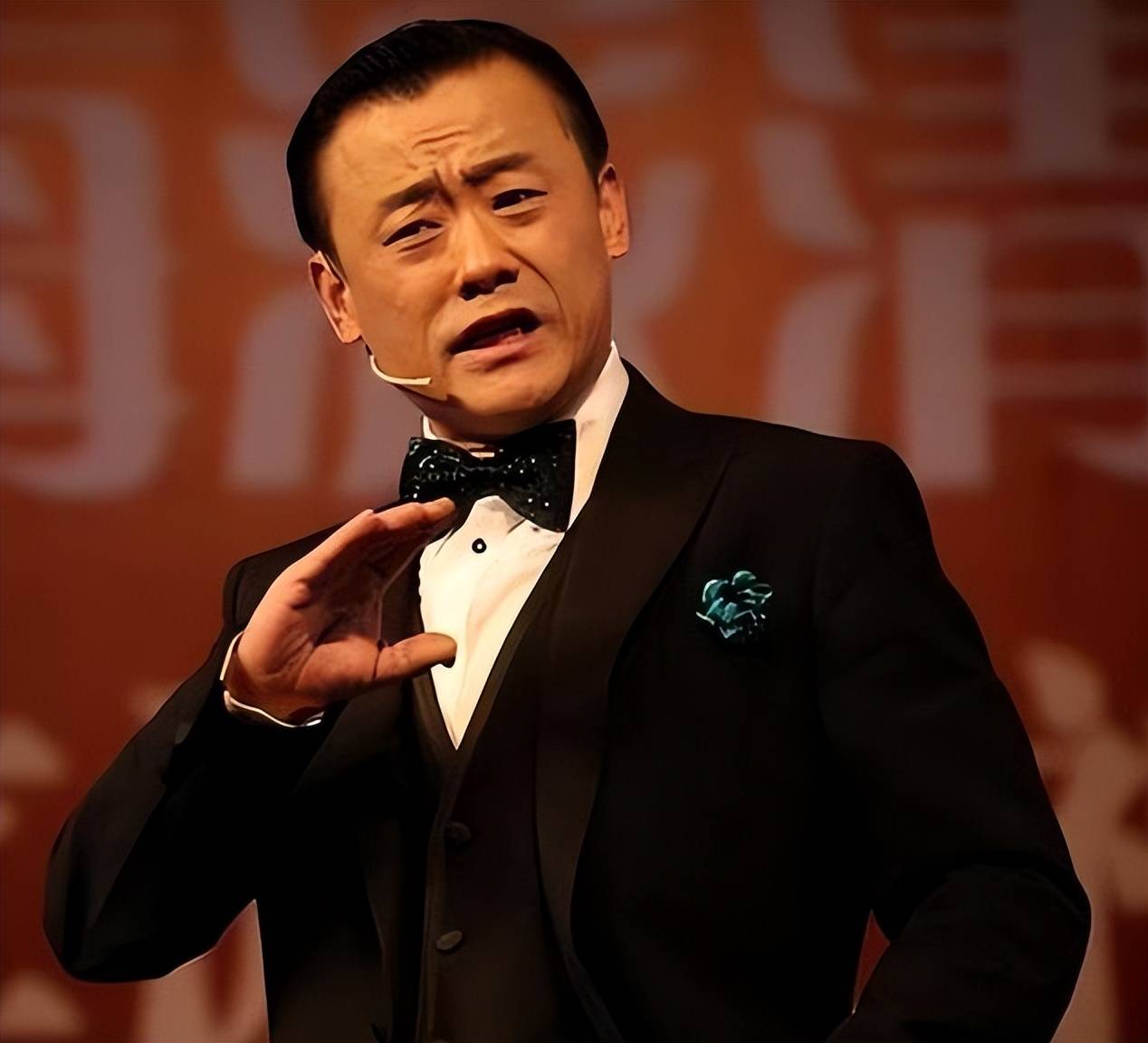 原创事实证明消失7年臭名昭著的周立波如今走上不归路