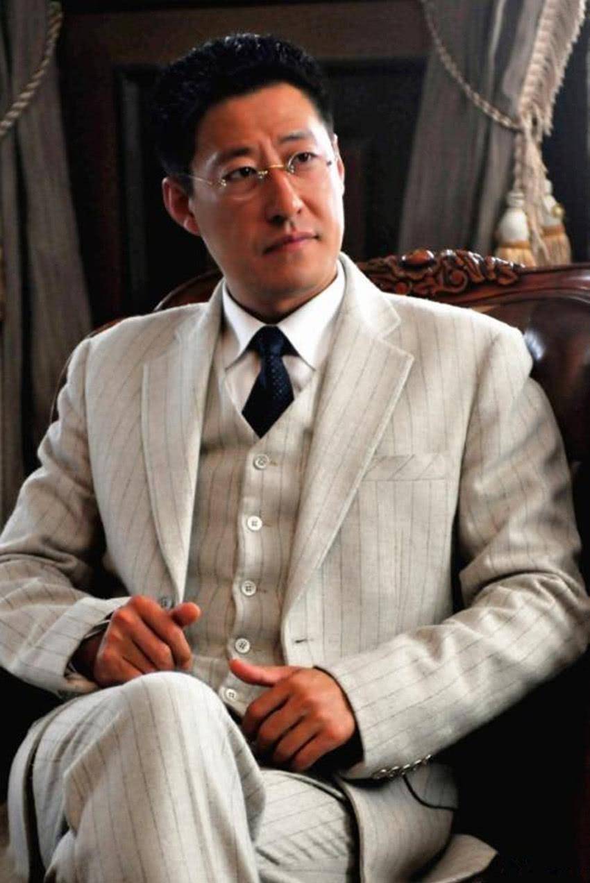 于震主演了33部谍战剧,为何一部没火!你怎么看?