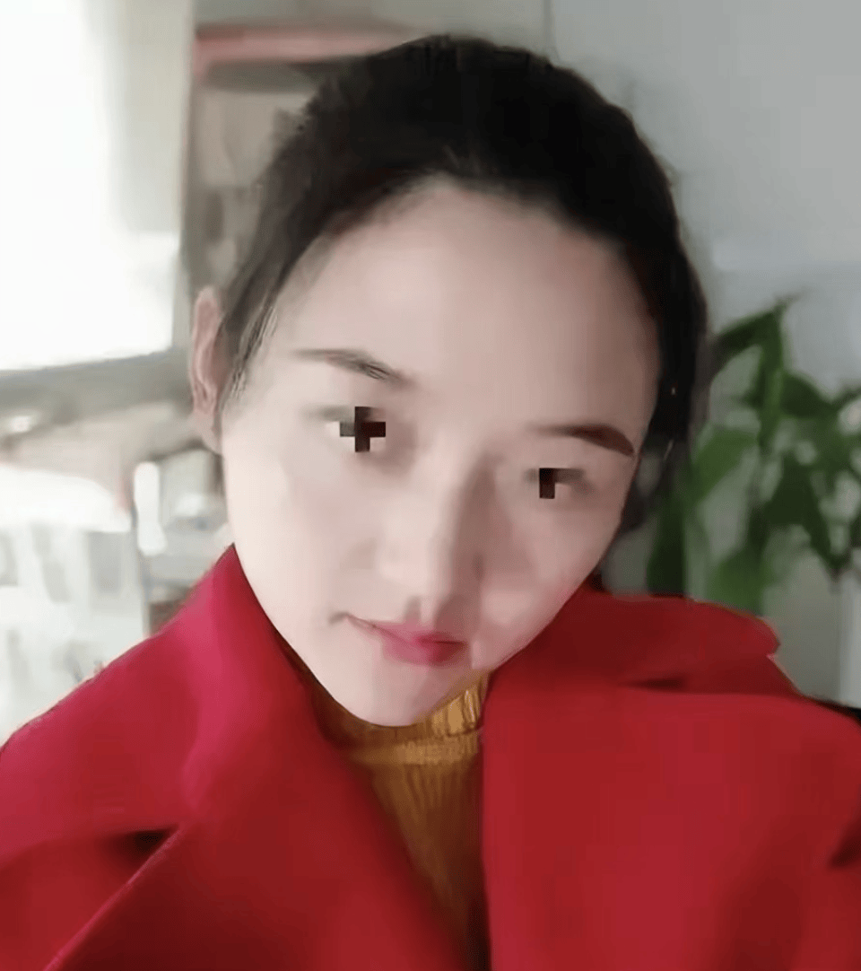 四川巴中女干部岳勇某,撩骚和出轨乡镇男干部段某,就在党校里