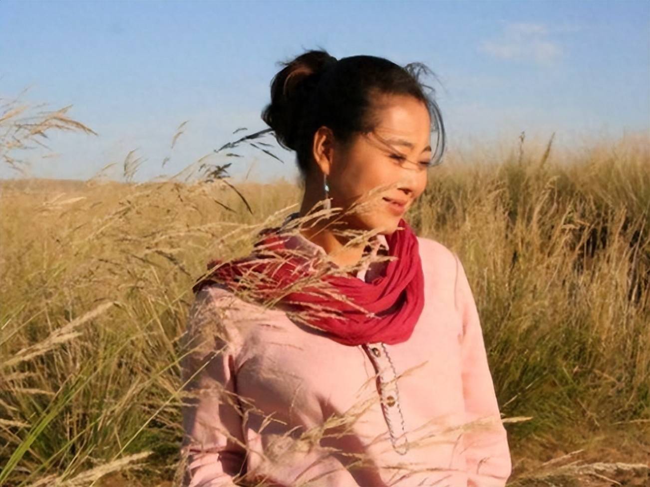 王茜华 乡村剧一姐”王茜华：曾经红极一时，如今怎么样了？_沈航_表演_时候